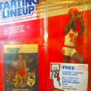 Scott pippen rookie card and action figure.